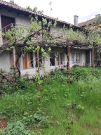 <span>Продава:</span> къща в Кюстендил област, с. Крайници Снимка №2102